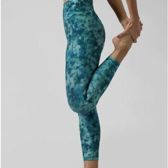 Athleta Salutation Stash 7/8 tight M turquoise blue tie-dye NWOT - Picture 2 of 15